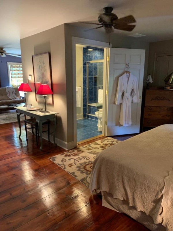 The Lily Inn - Burlington image 11