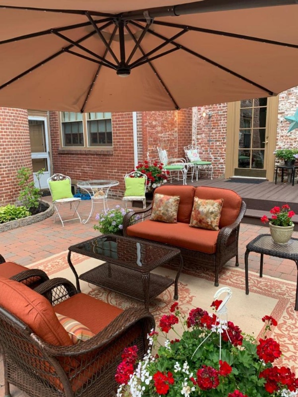 The Lily Inn - Burlington image 24